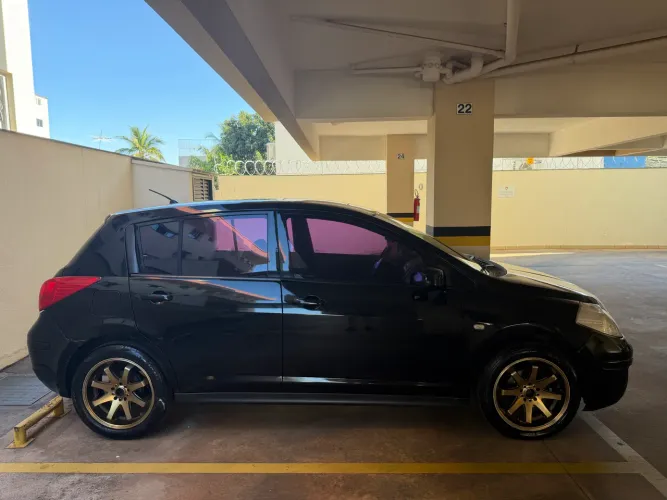 Nissan Tiida SL 1.8/1.8 Flex 16V Aut. 2008