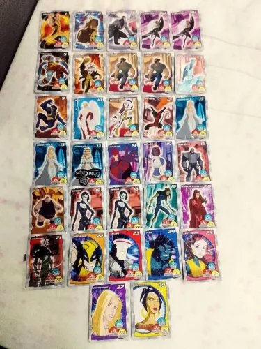 Diversos Cards Sortidos da Elma Chips. 