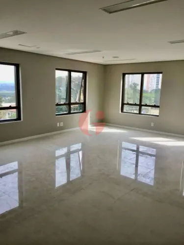 SALA COMERCIAL PARA VENDA / EDIFÍCIO NEW WORKER TOWER