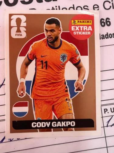 Vende se figurinha extra CODY GAkPO