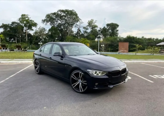 BMW 320I A 2.0 Turbo/activeflex 16V 184cv 4P 2015