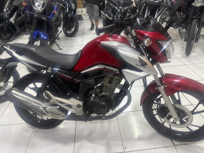 Titan 160 2024/2024 impecável