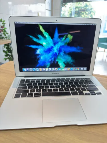 MacBook Air 2010 13 POL