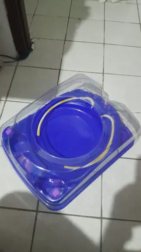 Arena Beyblade X - Ataque descendente Drop Attack