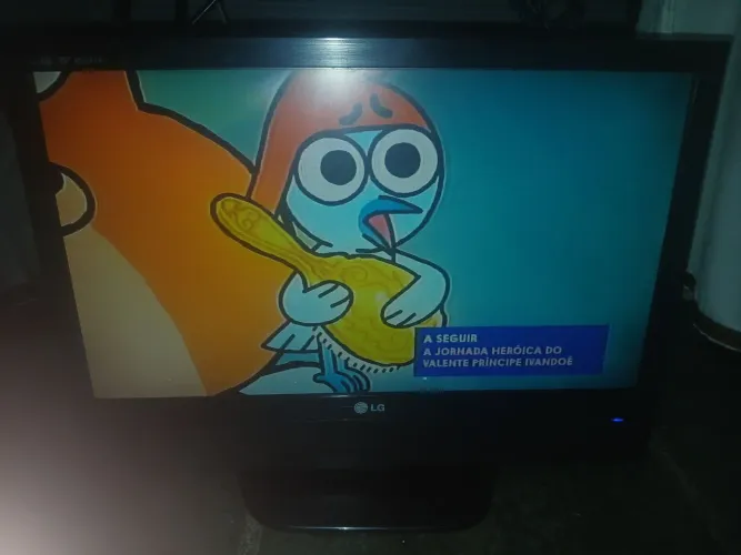 TV 22POL LED LG SOU DE PETRÓPOLIS