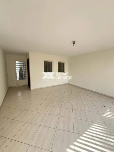 Casa com 2 quartos para locação no Jardim Cidade Azul - Rio Claro/SP