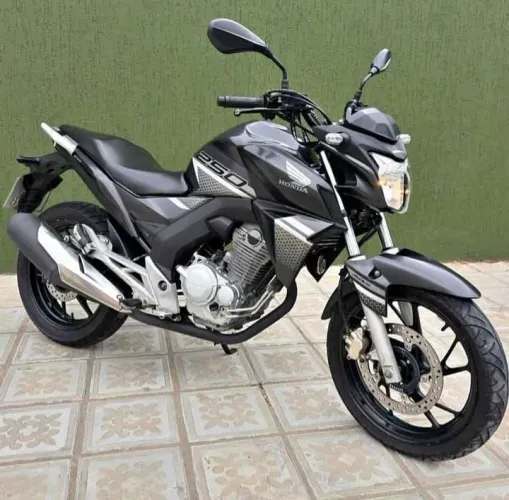 CB 250