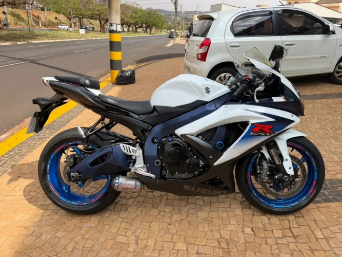 SUZUKI SRAD 750 GSX R