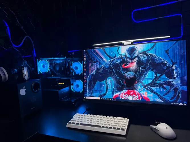 PC GAMER RYZEN 7 COMPLETO MONITOR RX7600 8GB