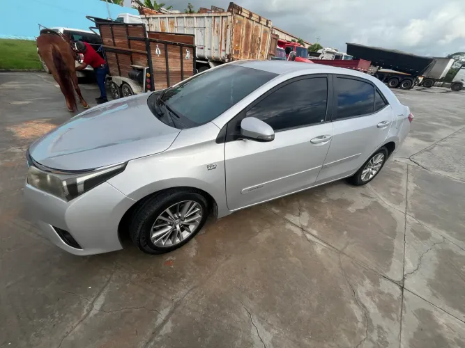 Toyota Corolla XEI 2.0 Flex 16V Aut. 2015