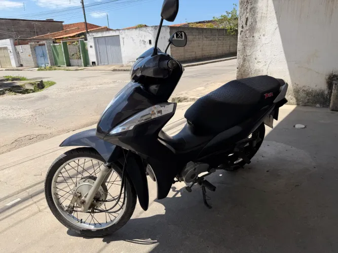 Biz 125 Flex conservada apenas pegar e andar !