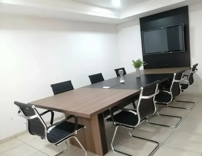 MESA DE REUNIÃO NOVA