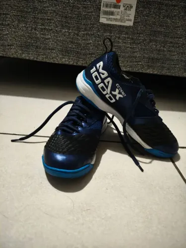 Chuteira de Futsal Max 1000