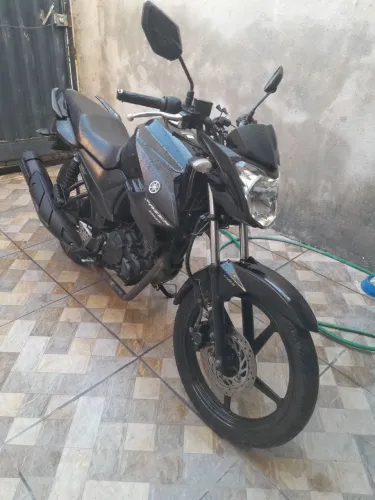 Vende se  feizer 150 2021 