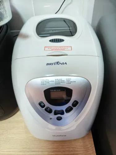 Panificadora multipane Britânia semi nova