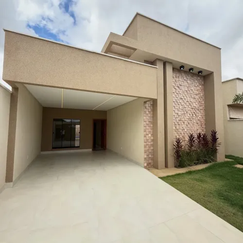 VENDO CASA NA ARUANA
