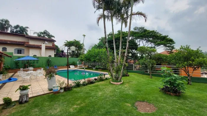 Casa para locação de 370m² - Parque São Paulo, Cotia