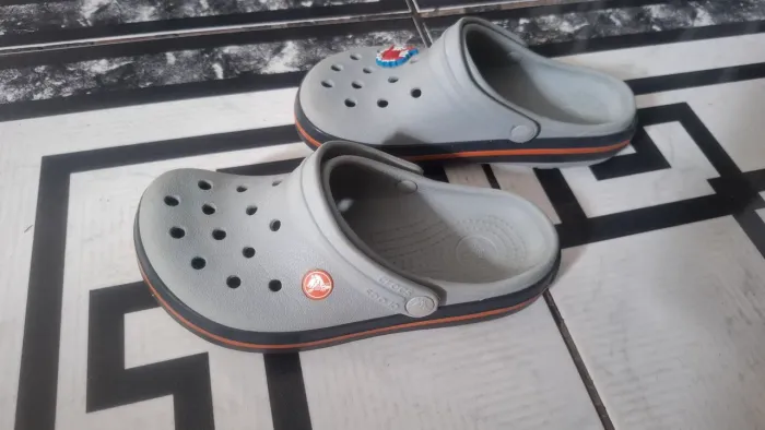 Sandalia crocs 