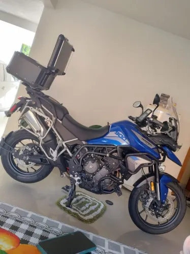 Tiger 900 GT pro 2023. Só aceito Troca por r1300 GS triple Black.