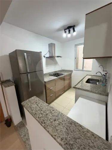 Apartamento com 2 quartos para locação em Retiro - RJ