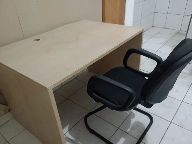 Vendo móveis para escritório 