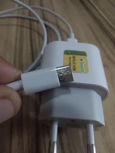 Carregador de iPhone 16 pro Max 35w  aceito cartão 