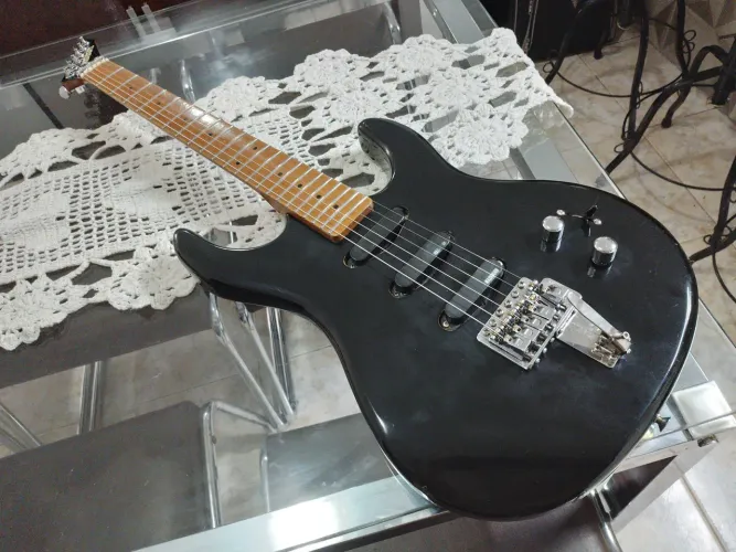 Guitarra Washburn G-3V Ano 1986 Japonesa Superstrato Japan