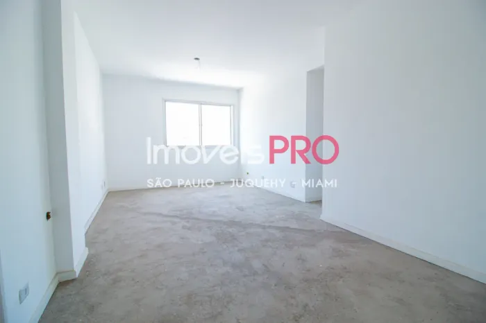 Unidade em retrofit na Vila Olímpia | 100 m² no miolo do bairro | 3 dorm | 2 vagas