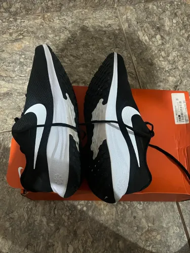 tenis nike revolution original