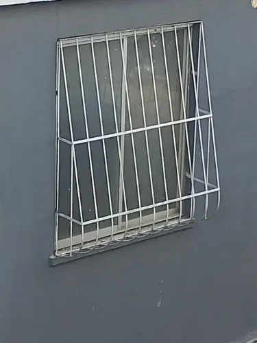 Grade de proteção para janela 116x138