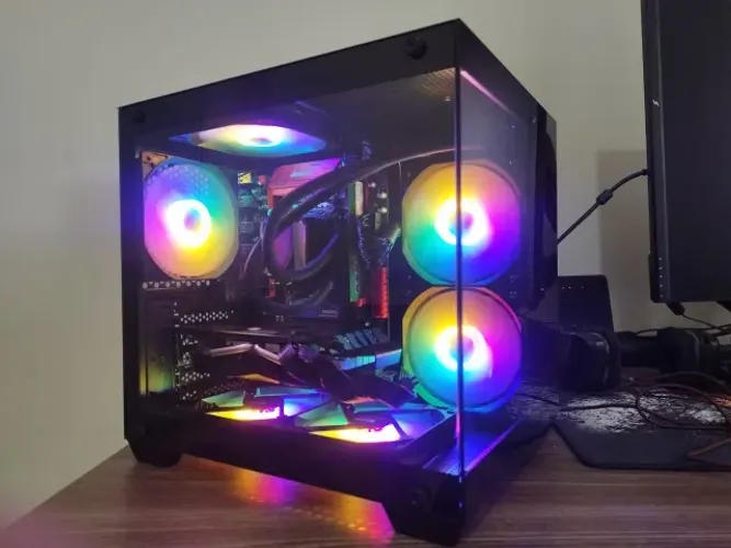 PC Gamer Xeon 2680 v4, RX 580 8GB, 16GB RAM, 512GB NVMe