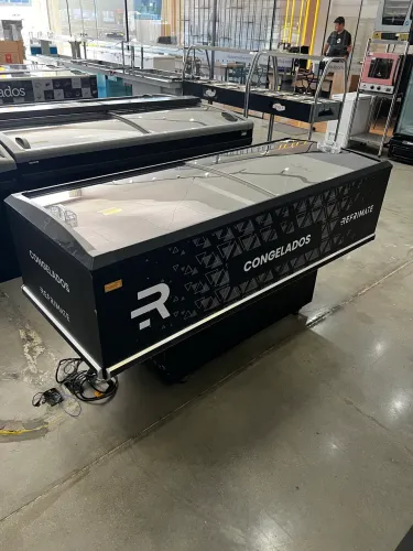 Ilha para congelados - 2m - Refrimate 