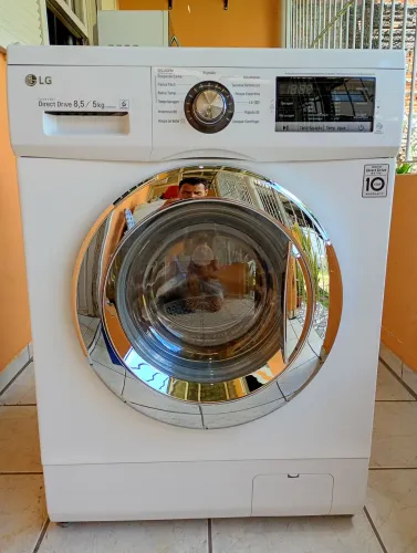 Seminova!lava e seca LG 8,5 revisada com entrega!