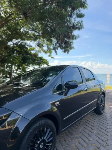 Fiat Linea Absolute 1.9/1.8 Flex Dualogic 4P 2010