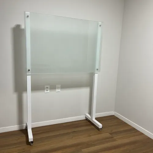 Lousa em Vidro Branco 120cm x 80cm