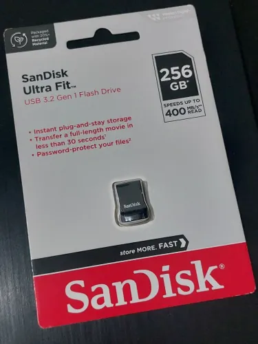 SanDisk Flash Drive USB 3.2 Ultra Fit de 256 GB