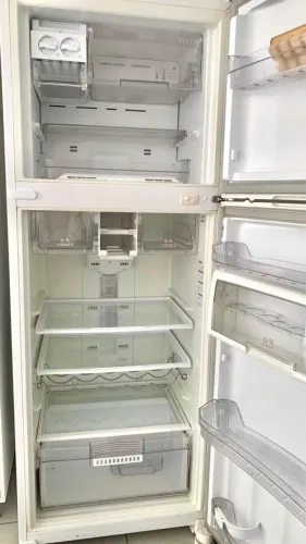 Geladeira Brastemp 400L