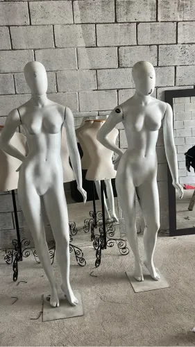 Maniquim