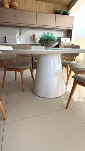 Mesa de jantar redonda