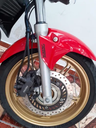 Cb300r FLEX baixa km ,com freios abs