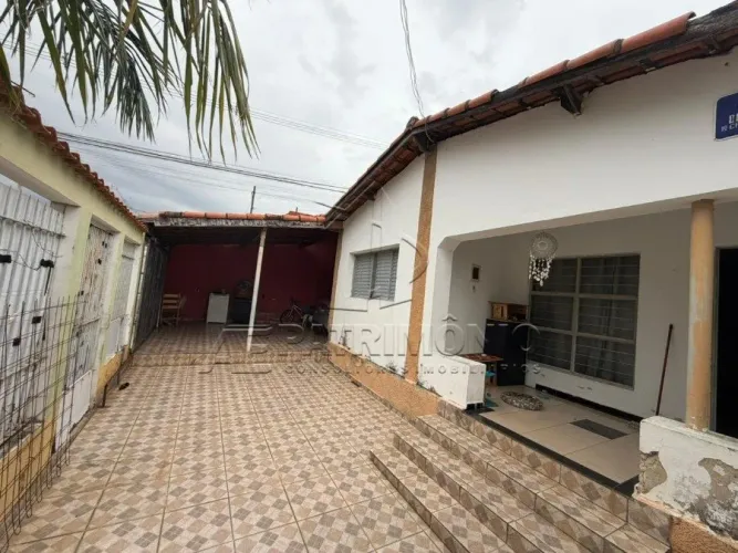CASA TERREA COM 2 QUARTOS - VILA HARO