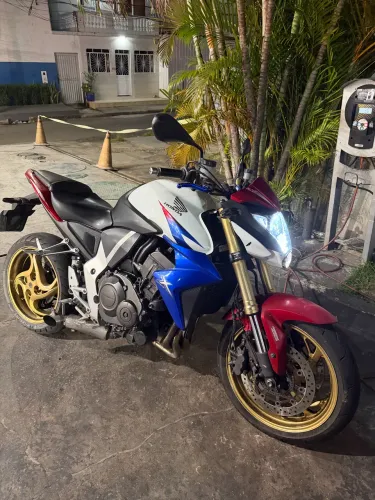 CB 1000 Capitão América