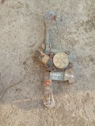 Máquina de vidro elétrica traseira esquerda Corsa 95 ao 2005