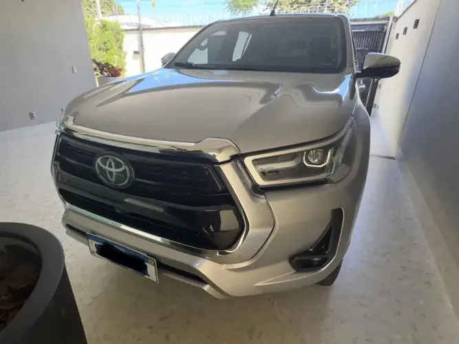 Toyota Hilux CD SRX 4X4 2.8 TDI 16V Diesel Aut. 2023
