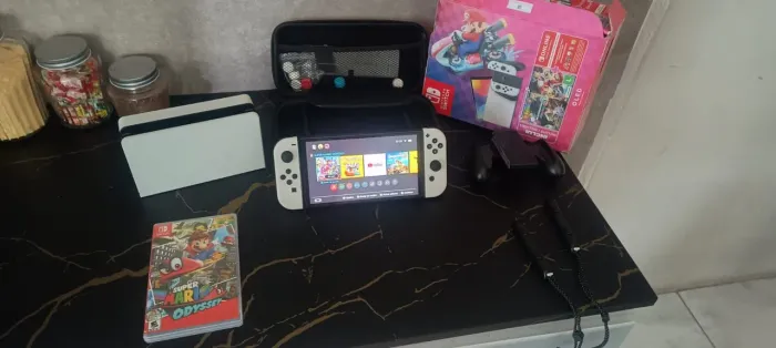 Nintendo Swith OLED