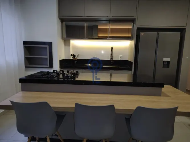 Apartamento mobiliado com 2 quartos ( 1 Suíte) | Ingleses