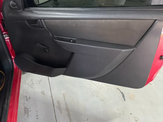 FORRO DE PORTA DIREITO CELTA