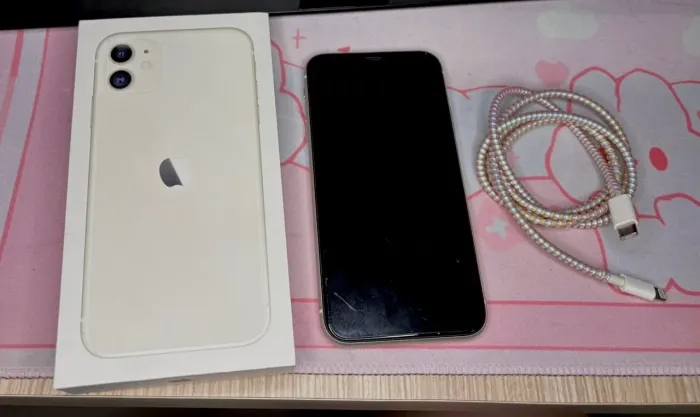 iPhone 11