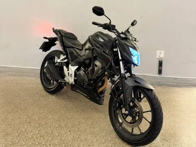 HONDA CB 300F TWISTER CBS