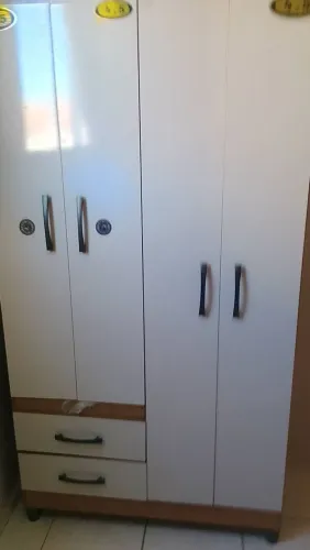 Guarda Roupa De Solteiro